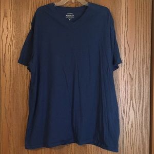 Sonoma V-neck Tee